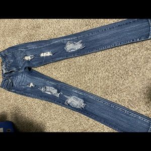 Women’s distressed skinny jean.